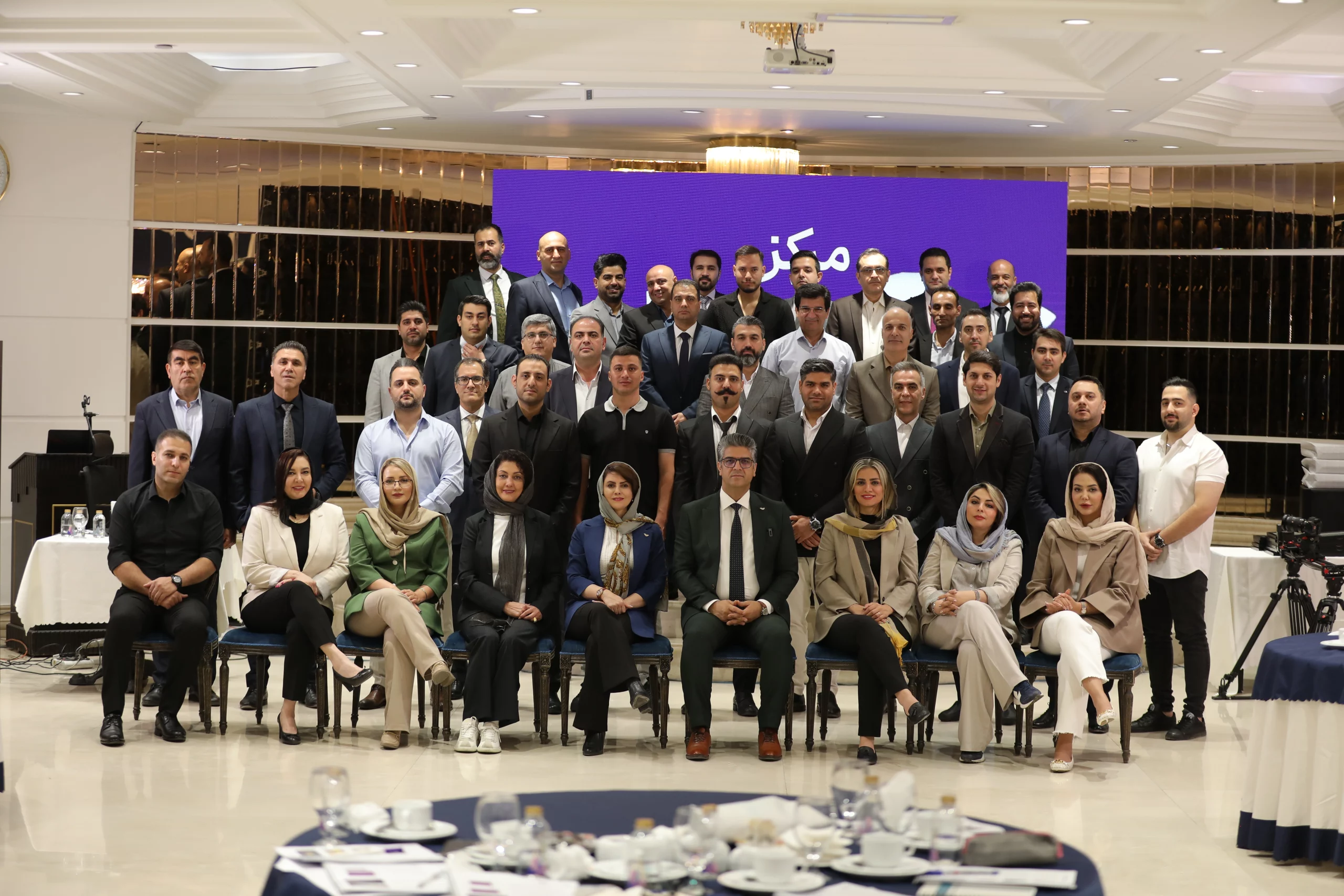  شرکت‌کنندگان دوره نوزدهم